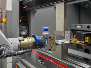 Bystronic Mobile Bending Cell Xpert 80 robot